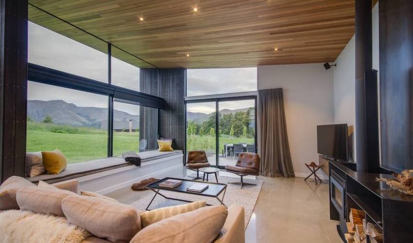 Villa 6208 in New Zealand Main Image